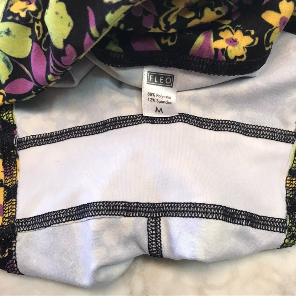 Fleo power high rise AT NIGHT medium shorts - Picture 4 of 4